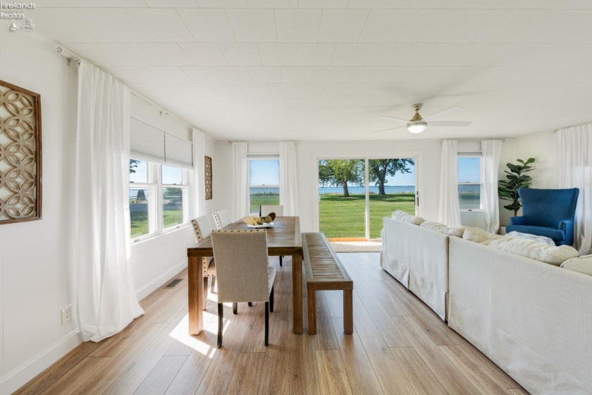 1982 Fulton Street, Port Clinton, 43452, 2 Bedrooms Bedrooms, ,1 BathroomBathrooms,Residential,For Sale,Fulton,20260540