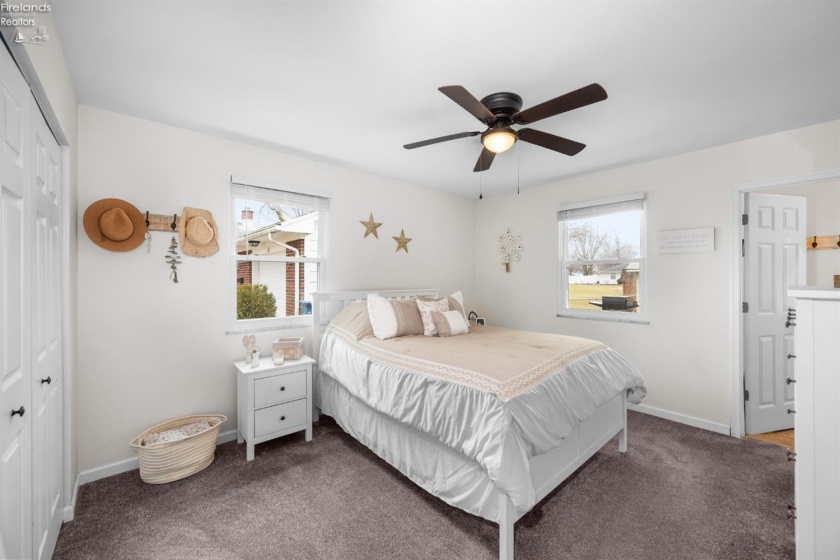 619 Alice Street, Port Clinton, 43452, 2 Bedrooms Bedrooms, ,2 BathroomsBathrooms,Residential,For Sale,Alice,20260543