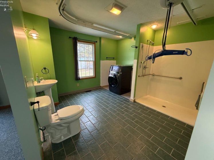 20 Katherine Way, Norwalk, 44857, 6 Bedrooms Bedrooms, ,3 BathroomsBathrooms,Residential,For Sale,Katherine,20260532