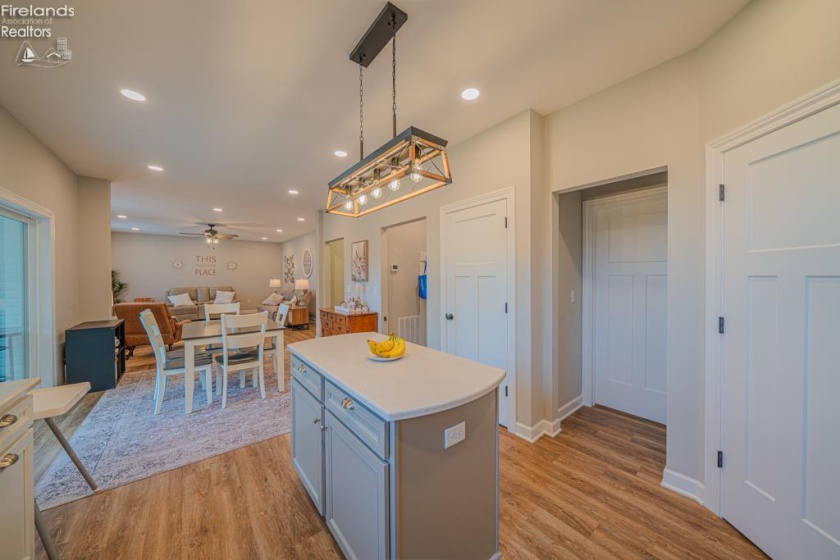 1990 Lockwood, Port Clinton, 43452, 3 Bedrooms Bedrooms, ,3 BathroomsBathrooms,Residential,For Sale,Lockwood,20260534