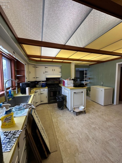 502 Main Street, Clyde, 43410, 4 Bedrooms Bedrooms, ,2 BathroomsBathrooms,Residential,For Sale,Main,20260551