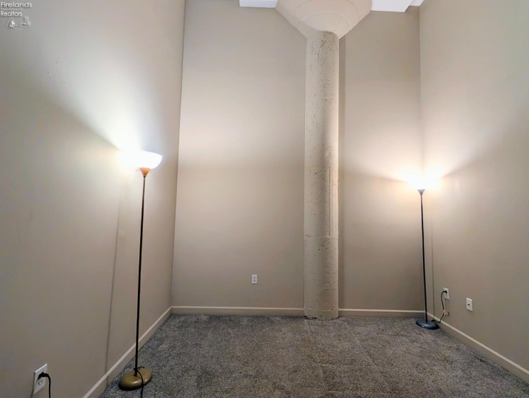 401 SHORELINE Drive, Sandusky, 44870, 2 Bedroom Bedrooms, ,2 BathroomBathrooms,Residential,For Sale,SHORELINE,20260522