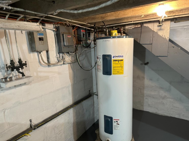 14428 TR 88, Attica, 44807, 5 Bedrooms Bedrooms, ,1 BathroomBathrooms,Residential,For Sale,TR 88,20260547