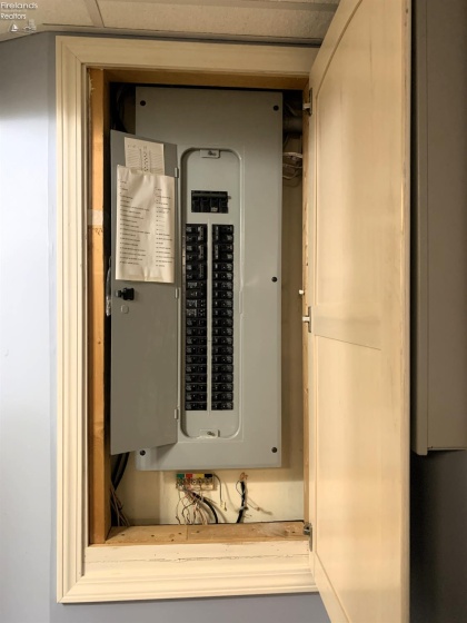 4308 River Road, Norwalk, 44857, 3 Bedrooms Bedrooms, ,4 BathroomsBathrooms,Residential,For Sale,River,20260552