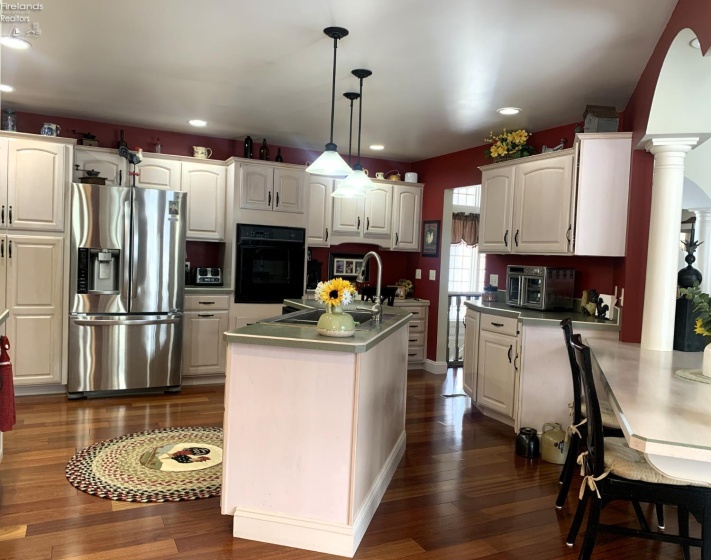 4308 River Road, Norwalk, 44857, 3 Bedrooms Bedrooms, ,4 BathroomsBathrooms,Residential,For Sale,River,20260552