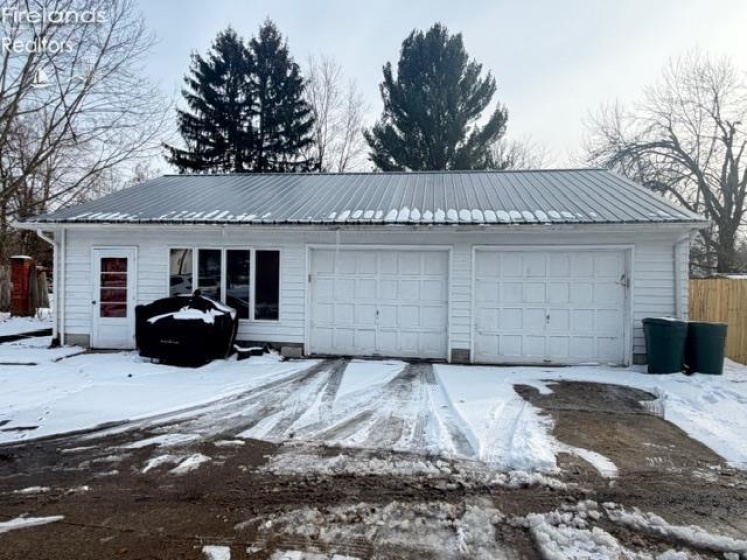 152 Main Street, New London, 44851, 4 Bedrooms Bedrooms, ,2 BathroomsBathrooms,Residential,For Sale,Main,20260348