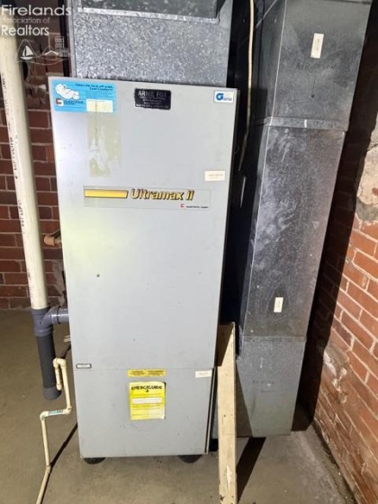 152 Main Street, New London, 44851, 4 Bedrooms Bedrooms, ,2 BathroomsBathrooms,Residential,For Sale,Main,20260348