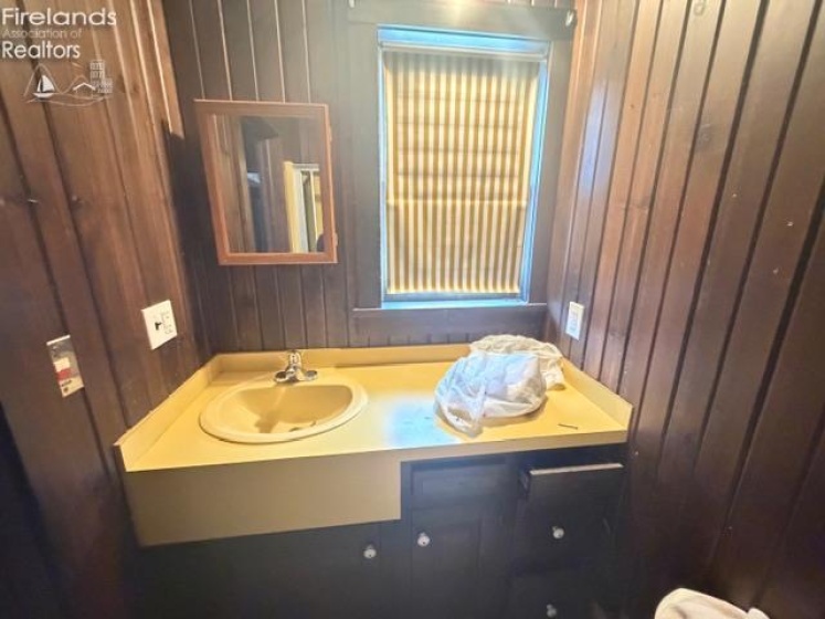 152 Main Street, New London, 44851, 4 Bedrooms Bedrooms, ,2 BathroomsBathrooms,Residential,For Sale,Main,20260348