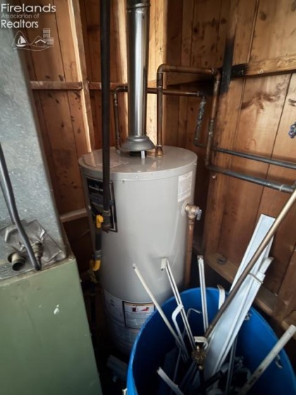 152 Main Street, New London, 44851, 4 Bedrooms Bedrooms, ,2 BathroomsBathrooms,Residential,For Sale,Main,20260348