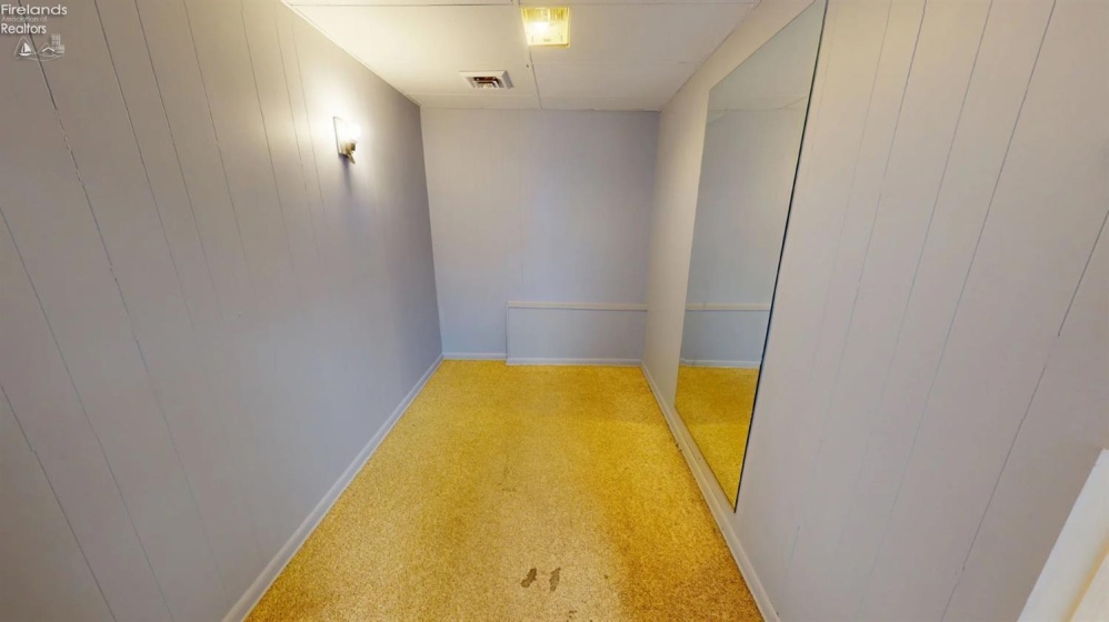 1401 Sycamore Line, Sandusky, 44870, ,Commercial For Lease,For Lease,Sycamore Line,20260576