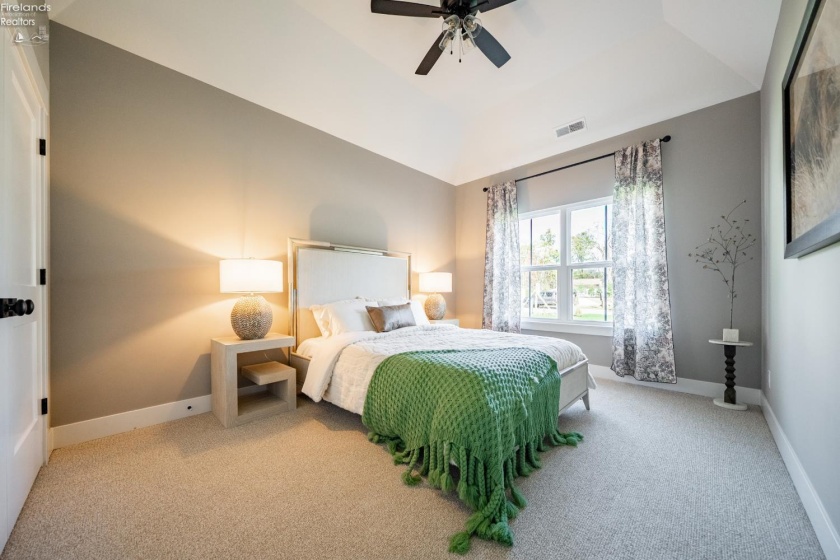 12609 Lake Road, Vermilion, 44089, 3 Bedrooms Bedrooms, ,3 BathroomsBathrooms,Residential,For Sale,Lake,20260568