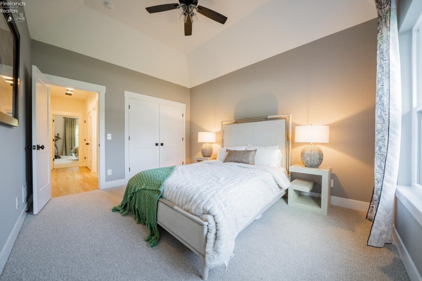 12609 Lake Road, Vermilion, 44089, 3 Bedrooms Bedrooms, ,3 BathroomsBathrooms,Residential,For Sale,Lake,20260568