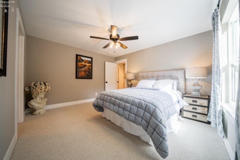 12609 Lake Road, Vermilion, 44089, 3 Bedrooms Bedrooms, ,3 BathroomsBathrooms,Residential,For Sale,Lake,20260568