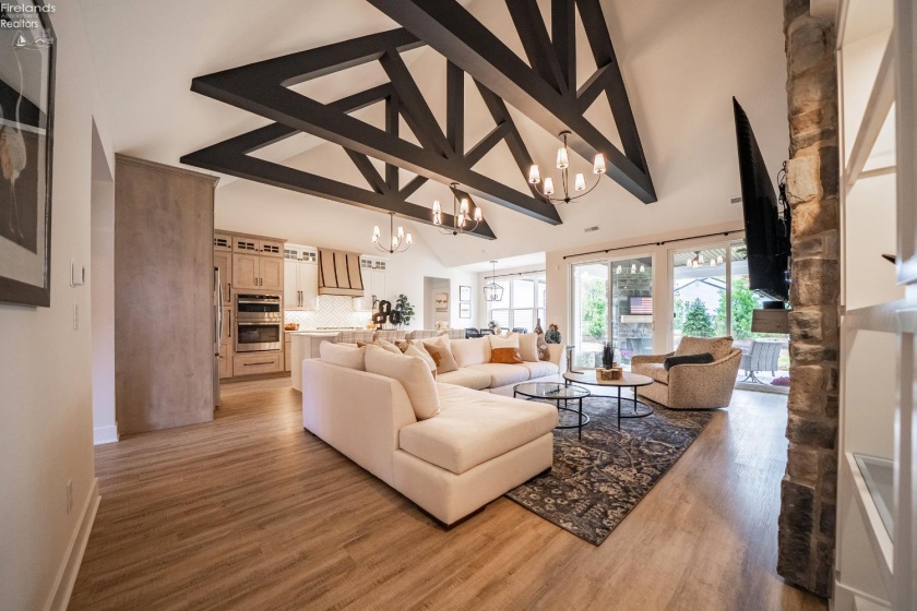 12609 Lake Road, Vermilion, 44089, 3 Bedrooms Bedrooms, ,3 BathroomsBathrooms,Residential,For Sale,Lake,20260568