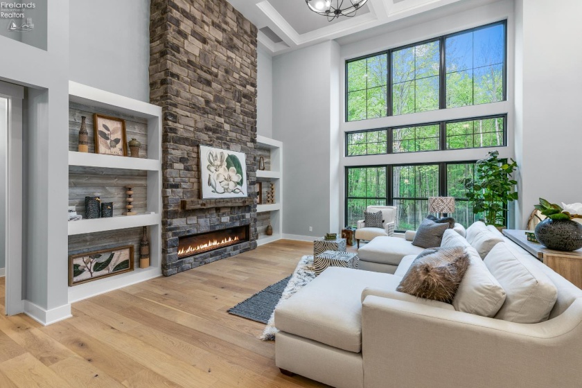 12609 Lake Road, Vermilion, 44089, 4 Bedrooms Bedrooms, ,5 BathroomsBathrooms,Residential,For Sale,Lake,20260566