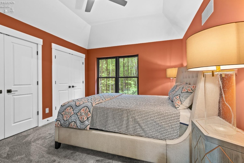 12609 Lake Road, Vermilion, 44089, 4 Bedrooms Bedrooms, ,5 BathroomsBathrooms,Residential,For Sale,Lake,20260566