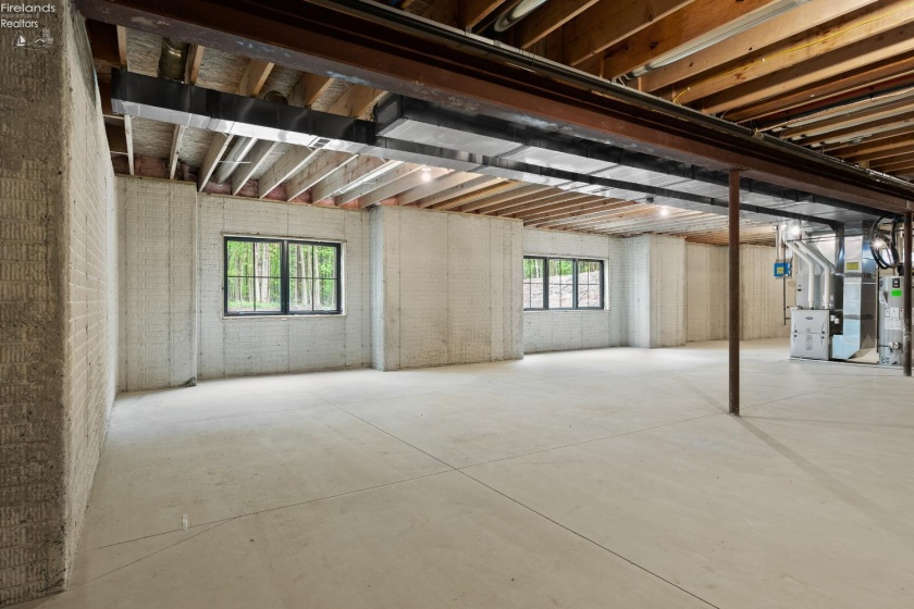 12609 Lake Road, Vermilion, 44089, 4 Bedrooms Bedrooms, ,5 BathroomsBathrooms,Residential,For Sale,Lake,20260566