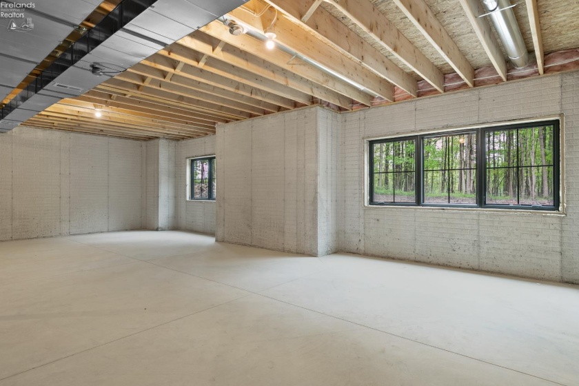 12609 Lake Road, Vermilion, 44089, 4 Bedrooms Bedrooms, ,5 BathroomsBathrooms,Residential,For Sale,Lake,20260566