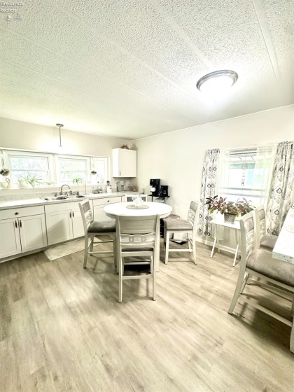 183 Driftwood, Port Clinton, 43452, 2 Bedrooms Bedrooms, ,1 BathroomBathrooms,Residential,For Sale,Driftwood,20260461