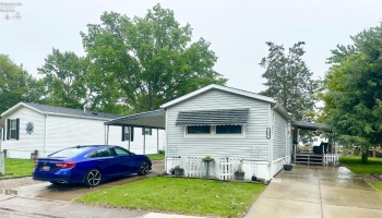 183 Driftwood, Port Clinton, 43452, 2 Bedrooms Bedrooms, ,1 BathroomBathrooms,Residential,For Sale,Driftwood,20260461