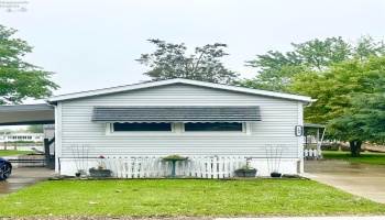 183 Driftwood, Port Clinton, 43452, 2 Bedrooms Bedrooms, ,1 BathroomBathrooms,Residential,For Sale,Driftwood,20260461