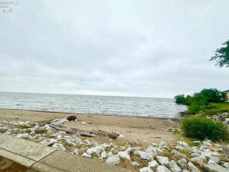 183 Driftwood, Port Clinton, 43452, 2 Bedrooms Bedrooms, ,1 BathroomBathrooms,Residential,For Sale,Driftwood,20260461
