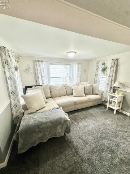 183 Driftwood, Port Clinton, 43452, 2 Bedrooms Bedrooms, ,1 BathroomBathrooms,Residential,For Sale,Driftwood,20260461