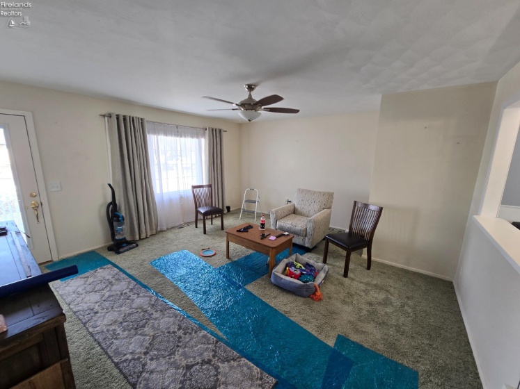 2802 Bayview Lane, Sandusky, 44870, 3 Bedrooms Bedrooms, ,1 BathroomBathrooms,Residential,For Sale,Bayview,20260575