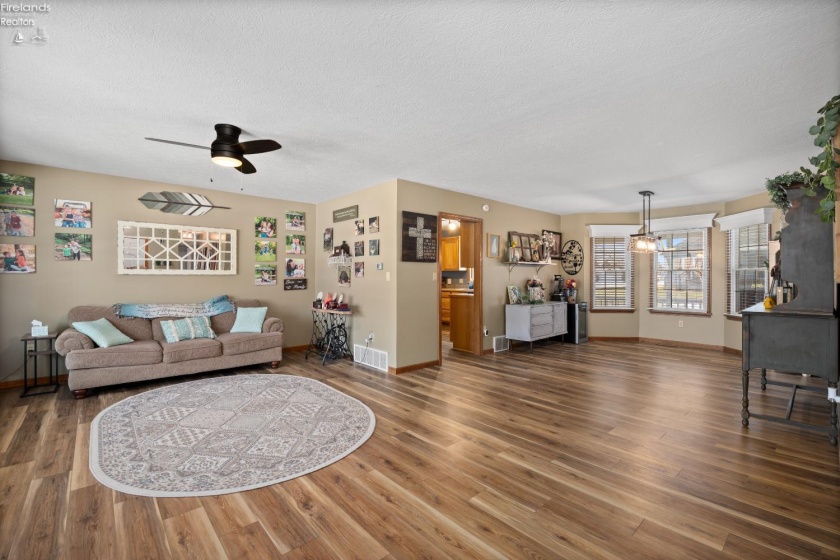 34 Cherdon Circle, Wakeman, 44889, 3 Bedrooms Bedrooms, ,2 BathroomsBathrooms,Residential,For Sale,Cherdon,20260580