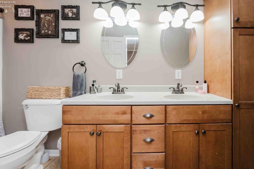 119 Warnecke Drive, Clyde, 43410, 4 Bedrooms Bedrooms, ,2 BathroomsBathrooms,Residential,For Sale,Warnecke,20260587