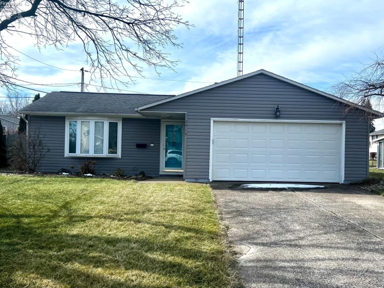 2912 Park Lane, Sandusky, 44870, 3 Bedrooms Bedrooms, ,2 BathroomsBathrooms,Residential,For Sale,Park,20260584