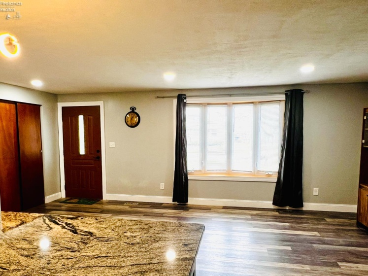 2912 Park Lane, Sandusky, 44870, 3 Bedrooms Bedrooms, ,2 BathroomsBathrooms,Residential,For Sale,Park,20260584