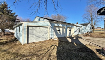 49 Second St, Tiffin, 44883, 3 Bedrooms Bedrooms, ,1 BathroomBathrooms,Residential,For Sale,Second St,20260583 49 Second St, Tiffin, 44883, 3 Bedrooms Bedrooms, ,1 BathroomBathrooms,Residential,For Sale,Second St,20260583