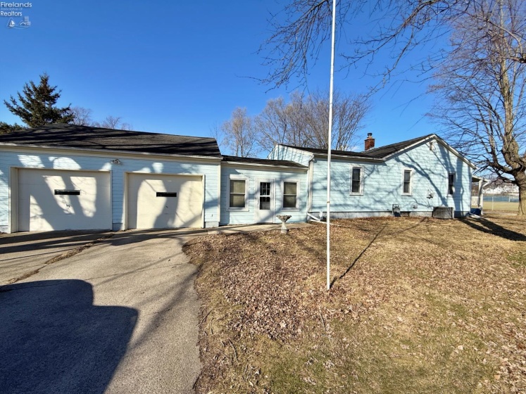 49 Second St, Tiffin, 44883, 3 Bedrooms Bedrooms, ,1 BathroomBathrooms,Residential,For Sale,Second St,20260583