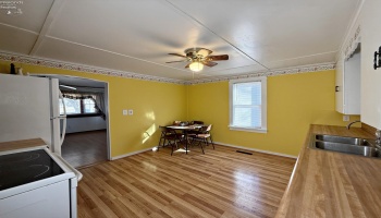 49 Second St, Tiffin, 44883, 3 Bedrooms Bedrooms, ,1 BathroomBathrooms,Residential,For Sale,Second St,20260583 49 Second St, Tiffin, 44883, 3 Bedrooms Bedrooms, ,1 BathroomBathrooms,Residential,For Sale,Second St,20260583