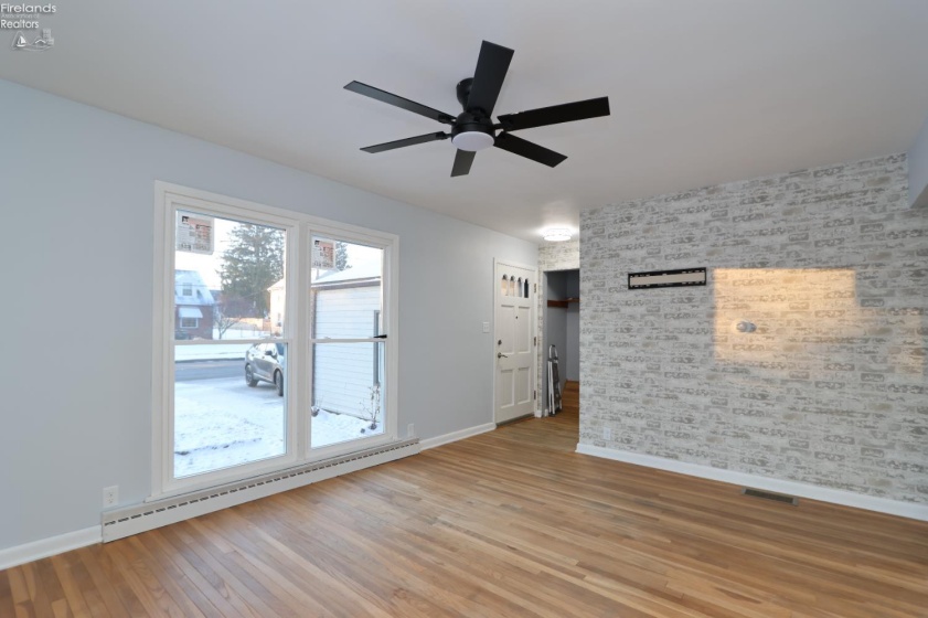 21 Franklin Avenue, Shelby, 44875, 2 Bedrooms Bedrooms, ,1 BathroomBathrooms,Residential,For Sale,Franklin,20260585