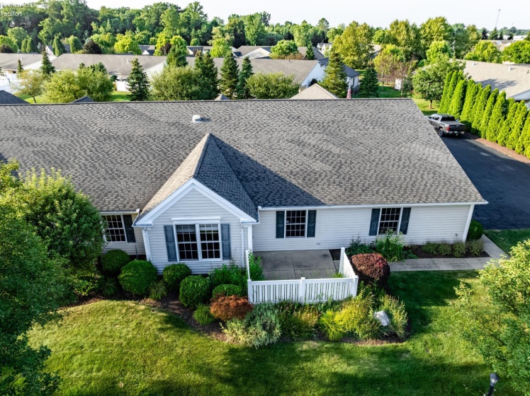 33 Falcon Crest Drive, Norwalk, 44857, 3 Bedrooms Bedrooms, ,2 BathroomsBathrooms,Residential,For Sale,Falcon Crest,20260594