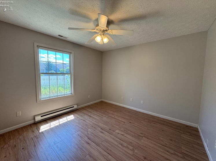 33 Falcon Crest Drive, Norwalk, 44857, 3 Bedrooms Bedrooms, ,2 BathroomsBathrooms,Residential,For Sale,Falcon Crest,20260594