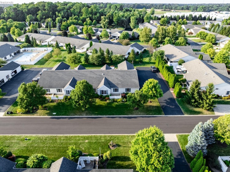 33 Falcon Crest Drive, Norwalk, 44857, 3 Bedrooms Bedrooms, ,2 BathroomsBathrooms,Residential,For Sale,Falcon Crest,20260594