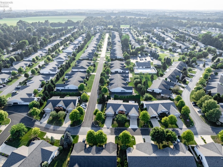 33 Falcon Crest Drive, Norwalk, 44857, 3 Bedrooms Bedrooms, ,2 BathroomsBathrooms,Residential,For Sale,Falcon Crest,20260594