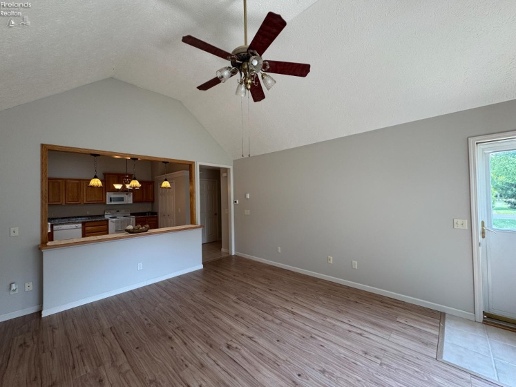 33 Falcon Crest Drive, Norwalk, 44857, 3 Bedrooms Bedrooms, ,2 BathroomsBathrooms,Residential,For Sale,Falcon Crest,20260594