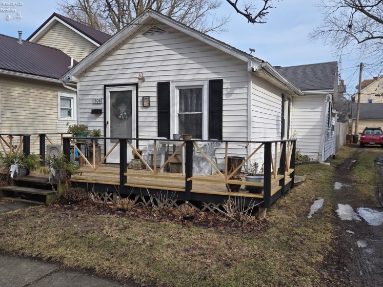 1308 Vine Street, Sandusky, 44870, 2 Bedrooms Bedrooms, ,1 BathroomBathrooms,Residential,For Sale,Vine,20260476