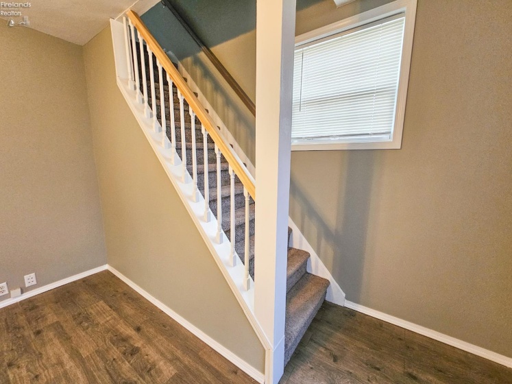 1210 Rawson Avenue, Fremont, 43420, 3 Bedrooms Bedrooms, ,1 BathroomBathrooms,Residential,For Sale,Rawson,20260457