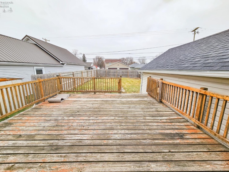 1210 Rawson Avenue, Fremont, 43420, 3 Bedrooms Bedrooms, ,1 BathroomBathrooms,Residential,For Sale,Rawson,20260457