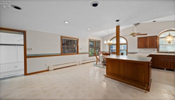 721 Laurel Avenue, Marblehead, 43440, 3 Bedrooms Bedrooms, ,2 BathroomsBathrooms,Residential,For Sale,Laurel,20260571 721 Laurel Avenue, Marblehead, 43440, 3 Bedrooms Bedrooms, ,2 BathroomsBathrooms,Residential,For Sale,Laurel,20260571