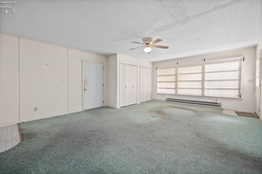 721 Laurel Avenue, Marblehead, 43440, 3 Bedrooms Bedrooms, ,2 BathroomsBathrooms,Residential,For Sale,Laurel,20260571