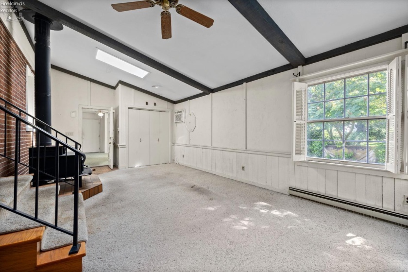 721 Laurel Avenue, Marblehead, 43440, 3 Bedrooms Bedrooms, ,2 BathroomsBathrooms,Residential,For Sale,Laurel,20260571