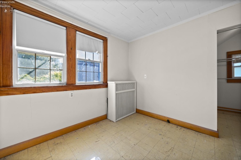 721 Laurel Avenue, Marblehead, 43440, 3 Bedrooms Bedrooms, ,2 BathroomsBathrooms,Residential,For Sale,Laurel,20260571