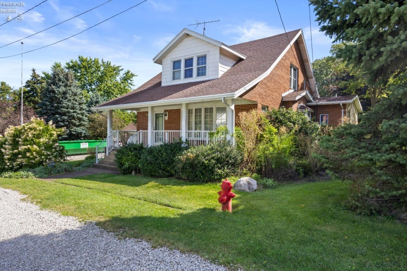 721 Laurel Avenue, Marblehead, 43440, 3 Bedrooms Bedrooms, ,2 BathroomsBathrooms,Residential,For Sale,Laurel,20260571