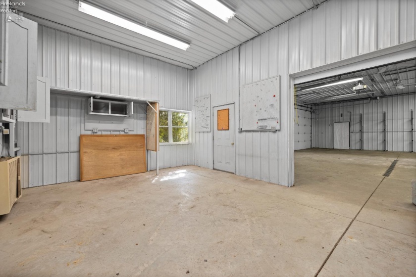 721 Laurel Avenue, Marblehead, 43440, 3 Bedrooms Bedrooms, ,2 BathroomsBathrooms,Residential,For Sale,Laurel,20260571